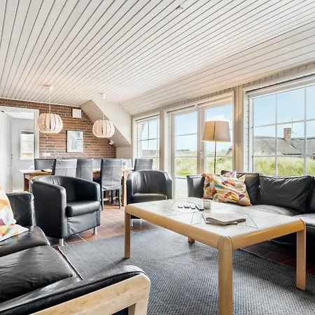 別荘 Lovely In Ringkobing With Sauna