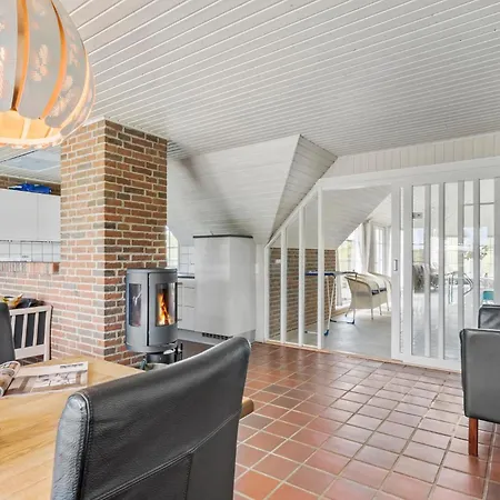 別荘 Lovely In Ringkobing With Sauna *